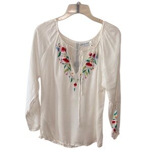 Cool Change White Floral Embroidered Blouse